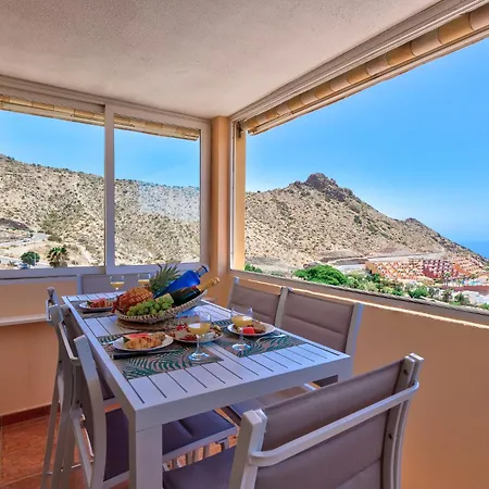 Panoramic View Апартаменты *