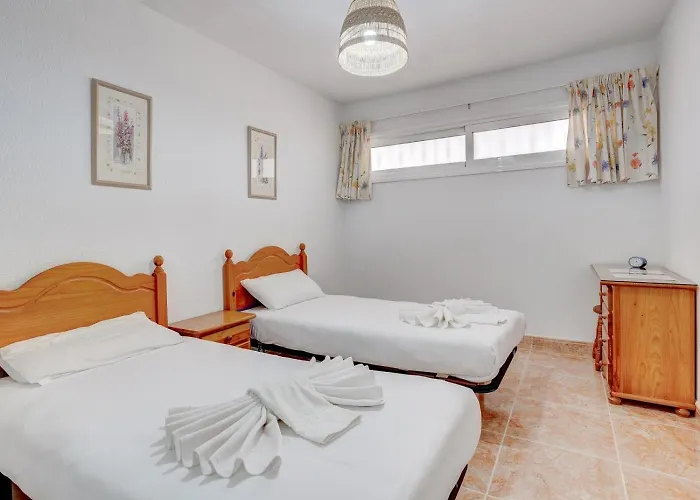 Panoramic View Апартаменти Адехе